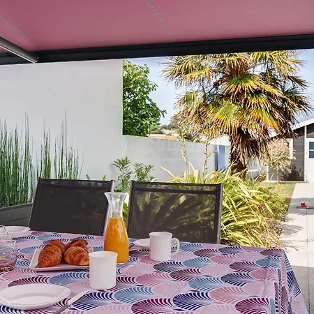 Holiday home Lilas No Barbatre